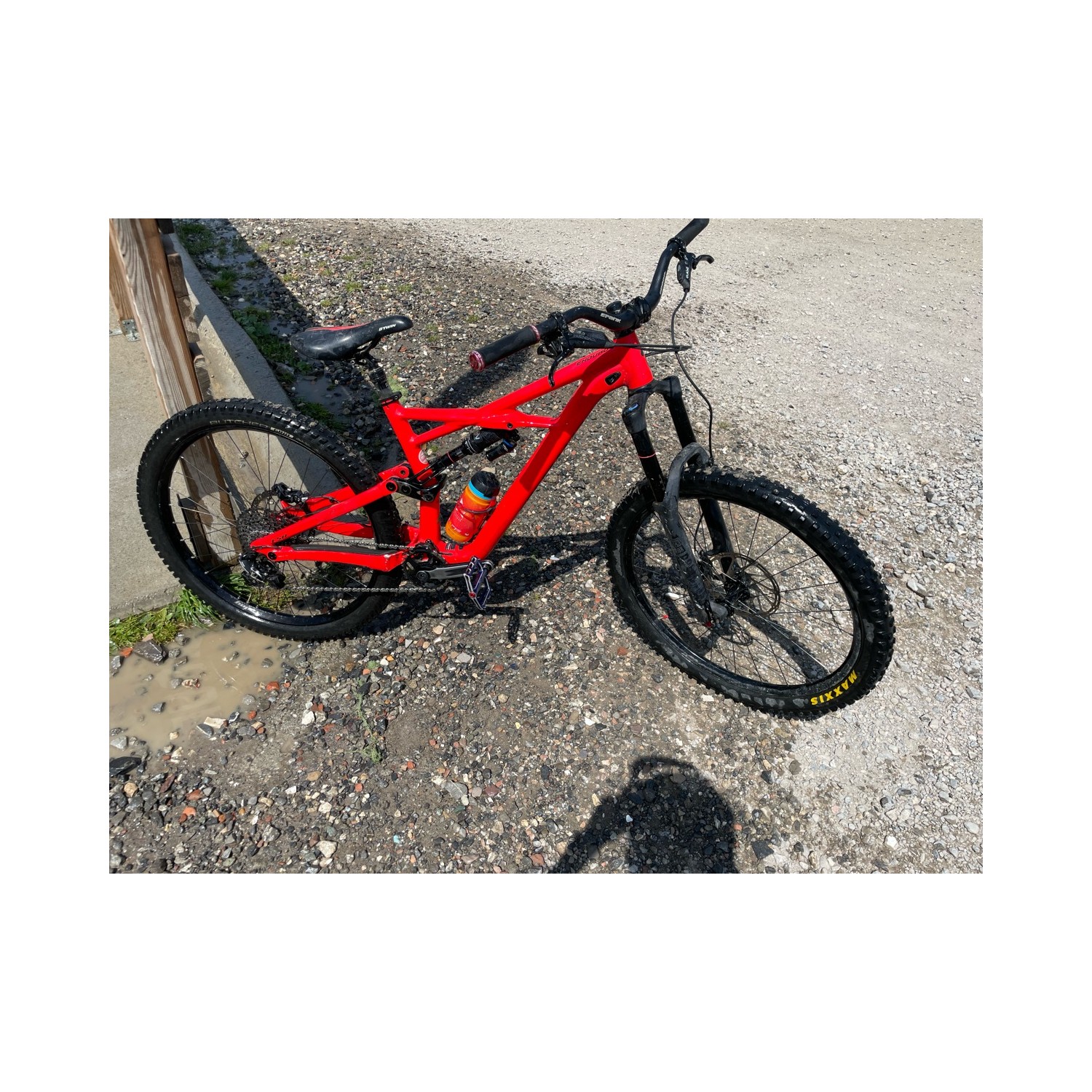 2019 specialized enduro comp